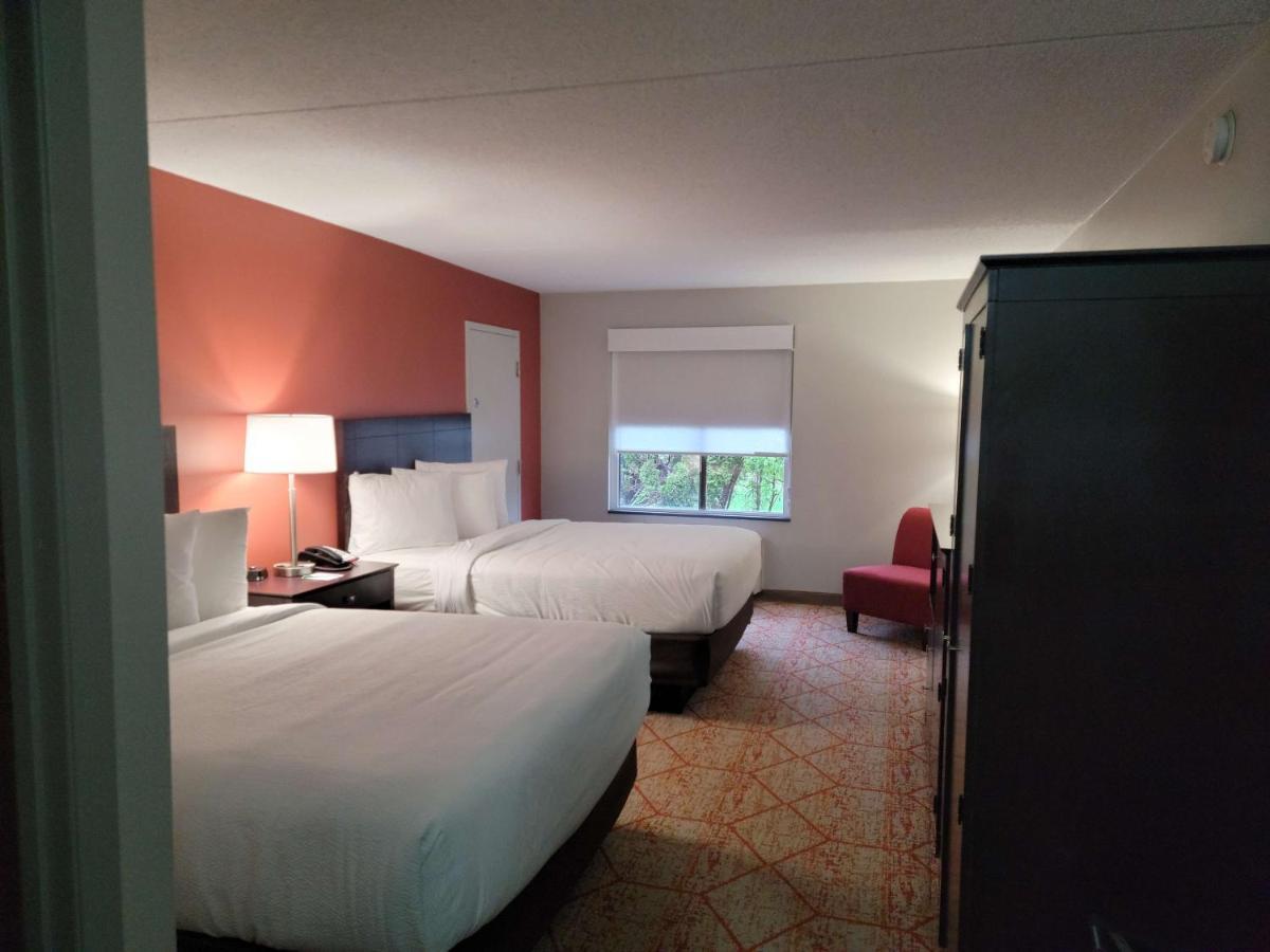 Spark By Hilton Hummelstown Hotel 3*