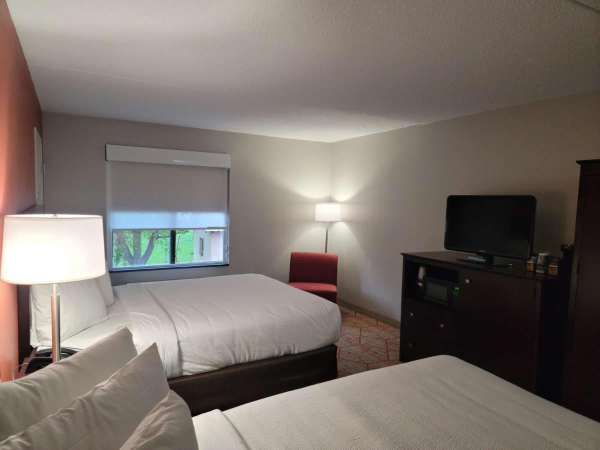 Spark By Hilton Hummelstown