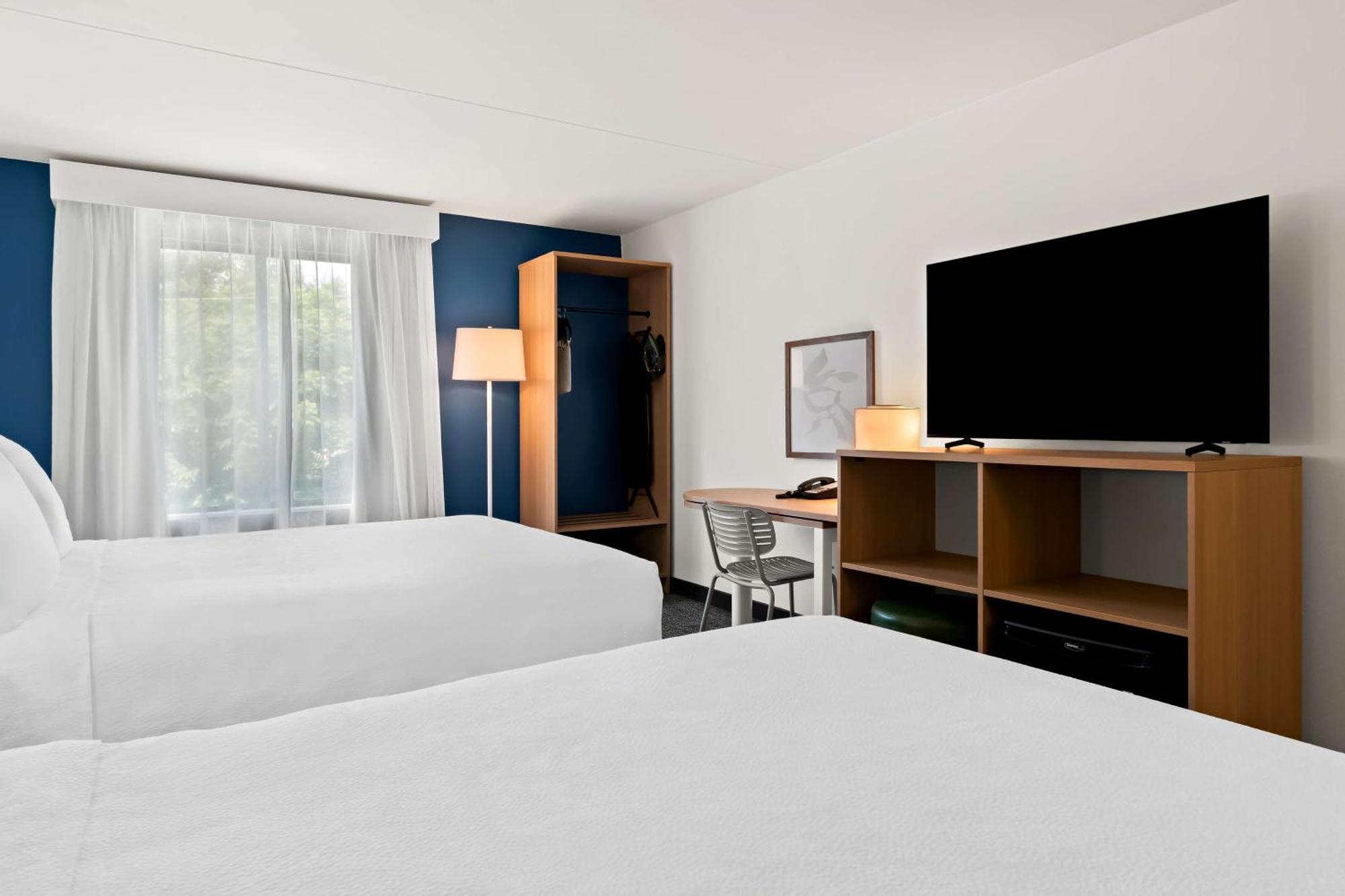 Hotel Spark By Hilton Hummelstown Hershey