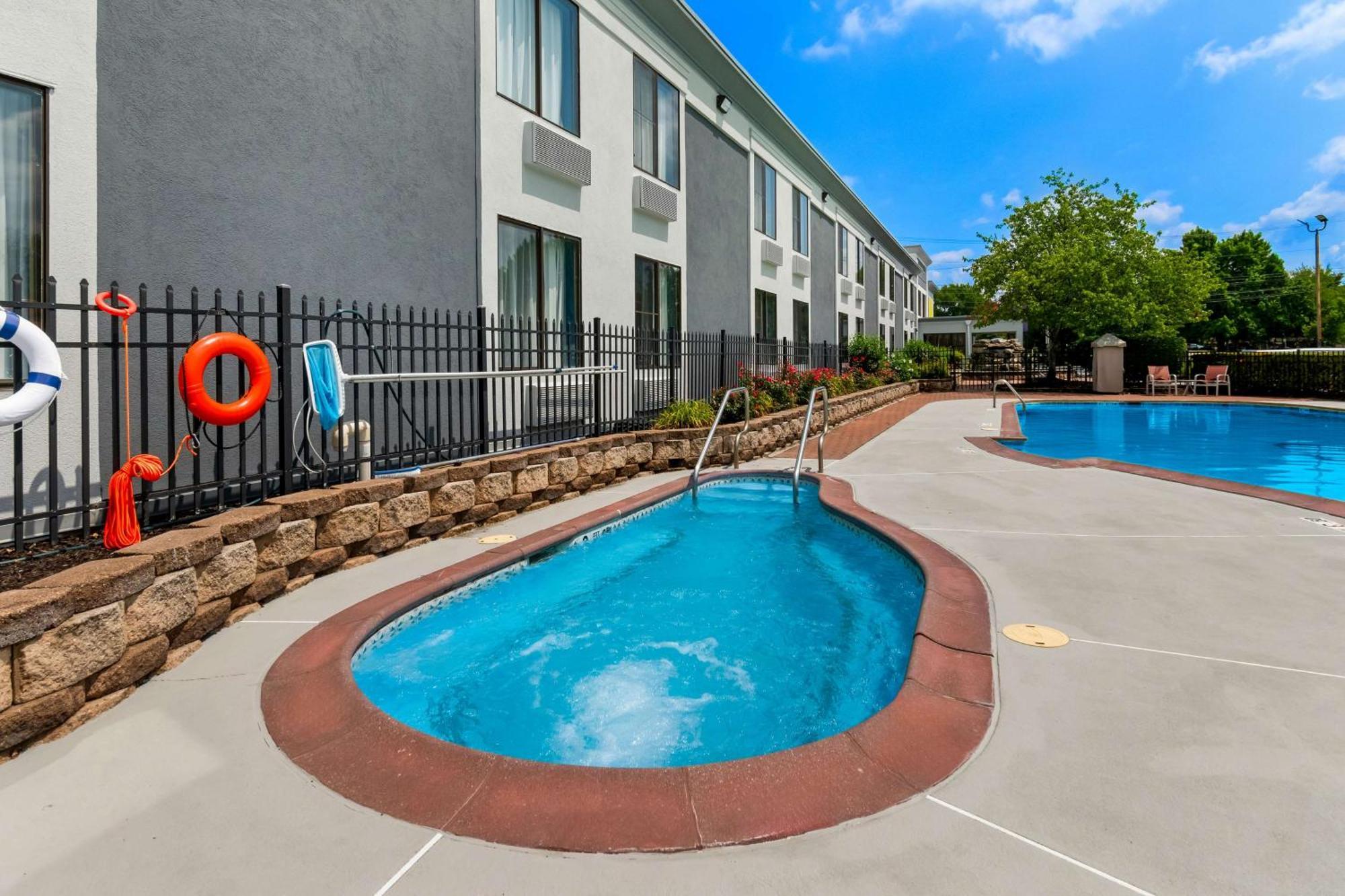 Spark By Hilton Hummelstown 3* Hershey