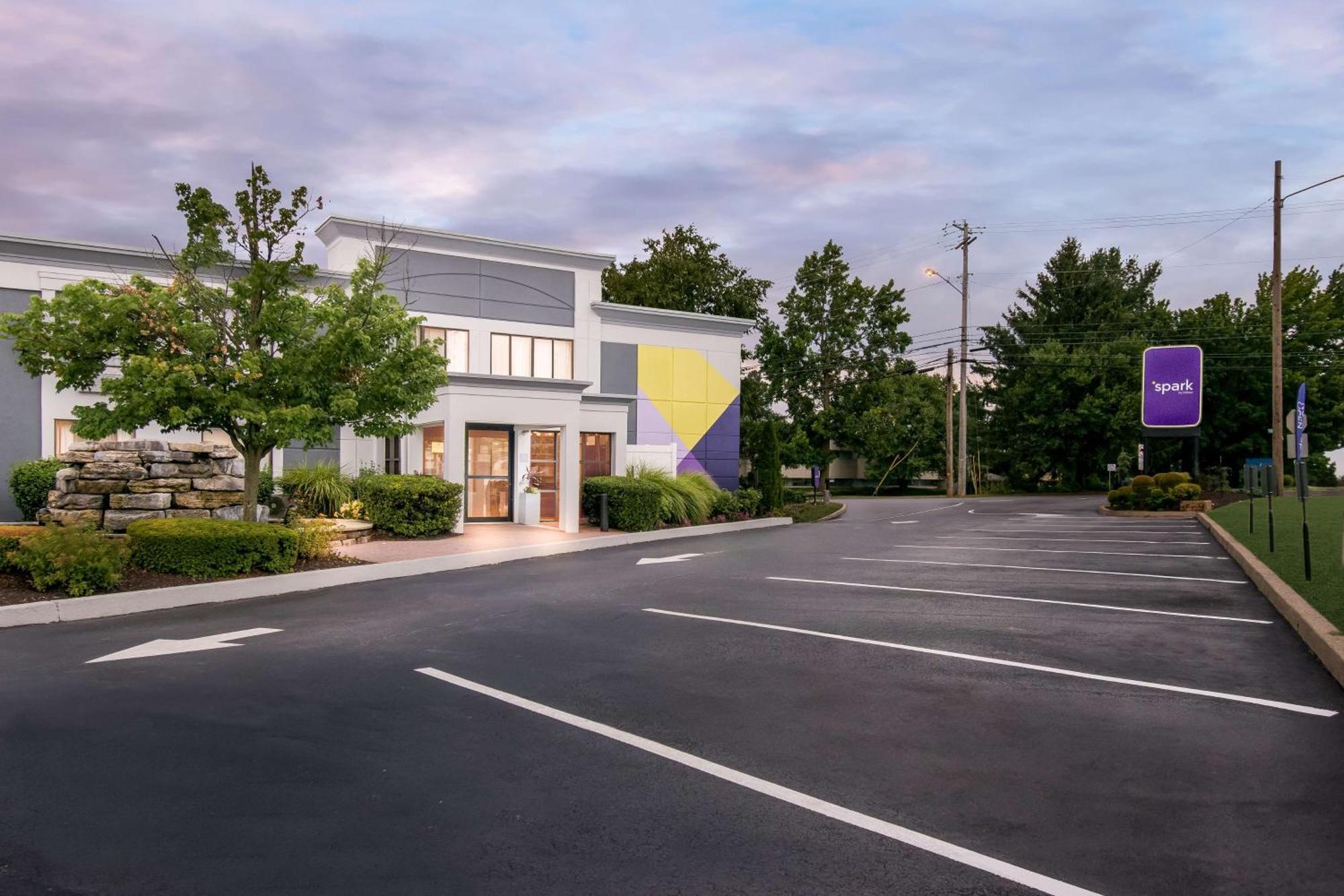 Hotel Spark By Hilton Hummelstown Hershey